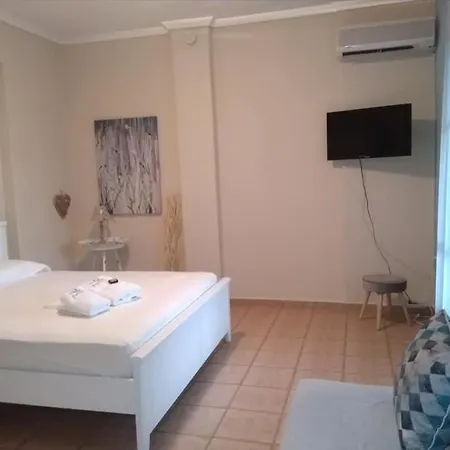 Kastalia Apartmanhotel Amulianí