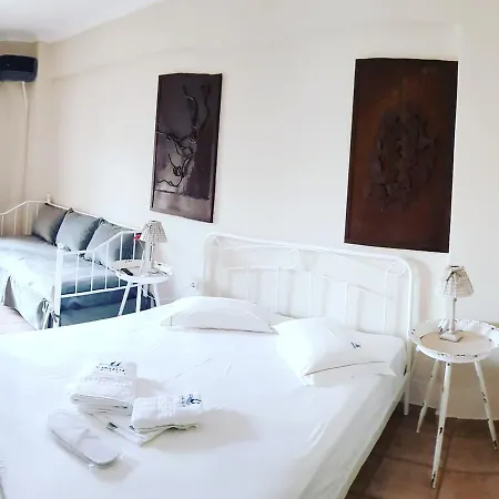 卡斯塔利亚公寓式酒店 阿莫利亚尼岛